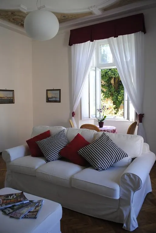 Suite Villa Lillia Bellagio Apartment